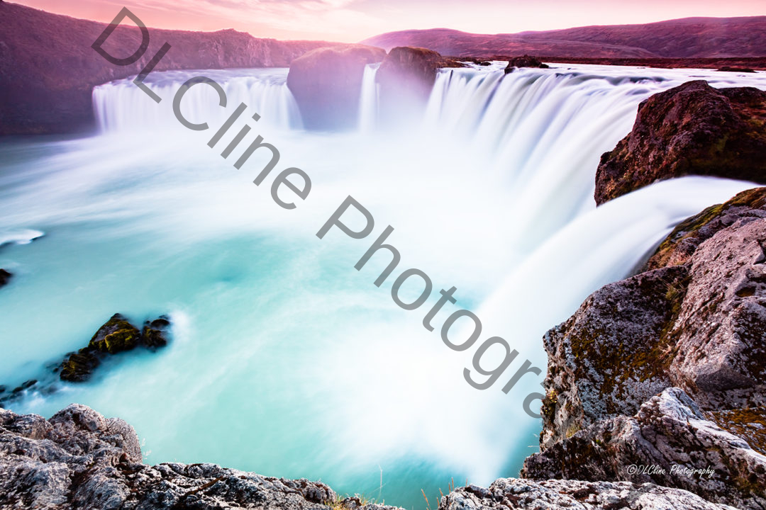 Godafoss Waterfall2